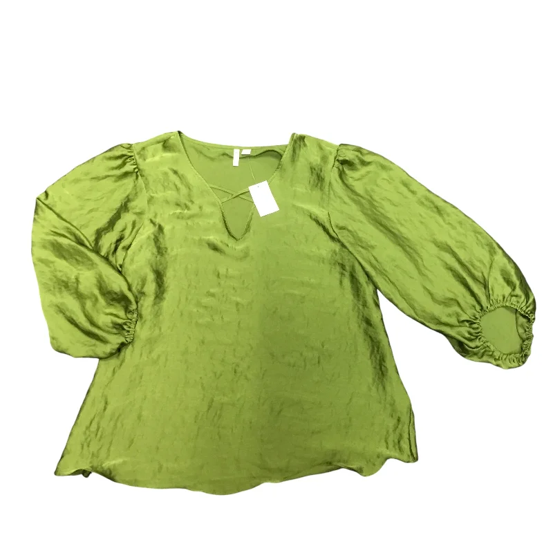 Top Long Sleeve By Cato In Green, Size: L