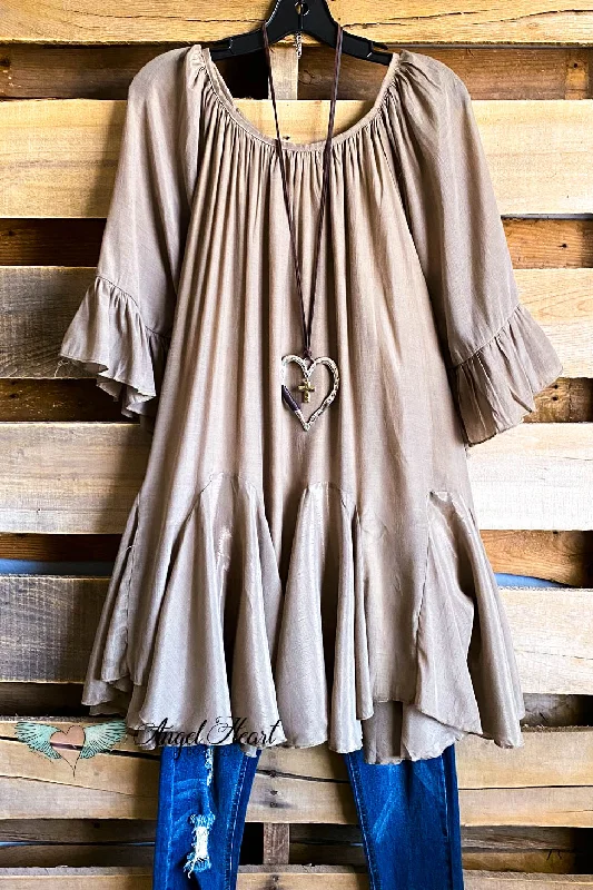 AHB EXCLUSIVE: The It Girl Oversized Loose Fitting Tunic - Mocha