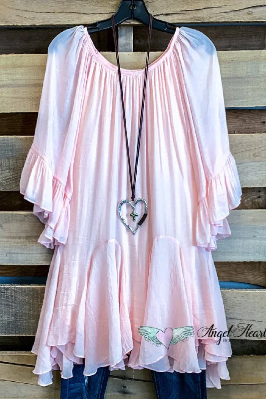 AHB EXCLUSIVE: The It Girl Oversized Loose Fitting Tunic - Light Pink