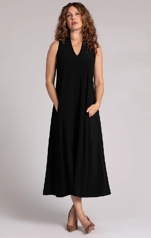 Sympli - Sleeveless Deep V Maxi Dress