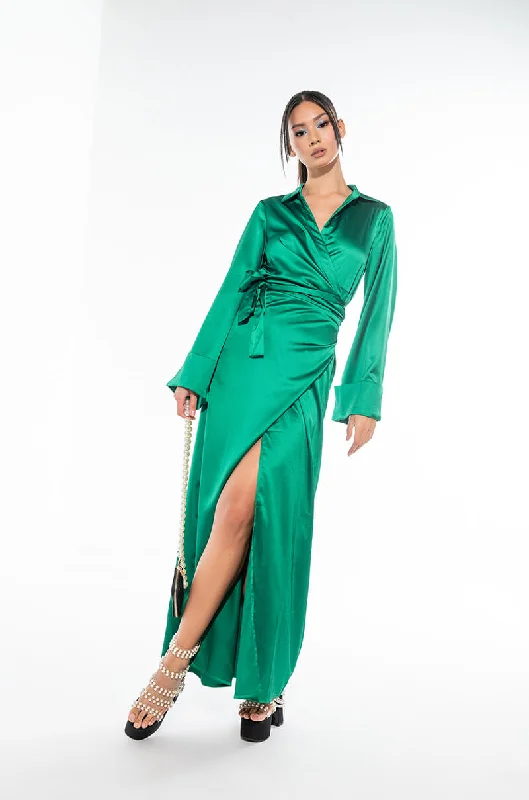 FINE TIME MAXI DRESS WITH HIGH SLIT GREEN