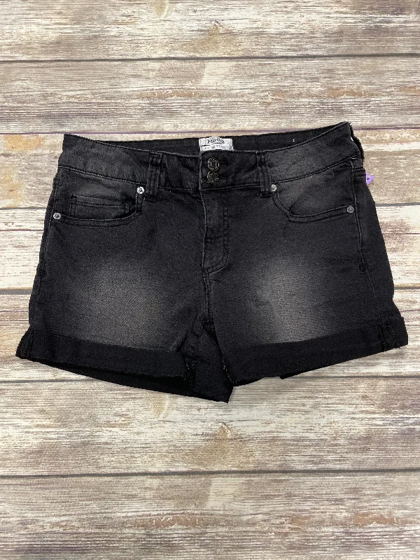 Black Denim Shorts Mudd, Size 12