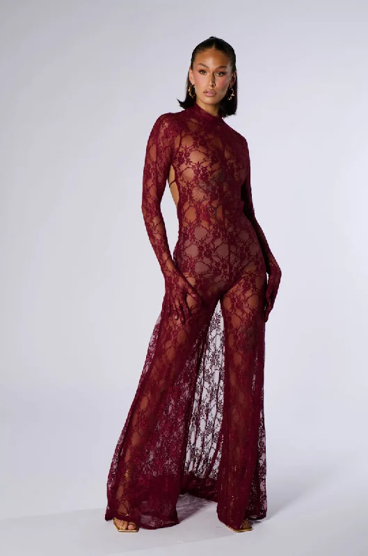 WORK THE ROOM LACE MAXI DRESS