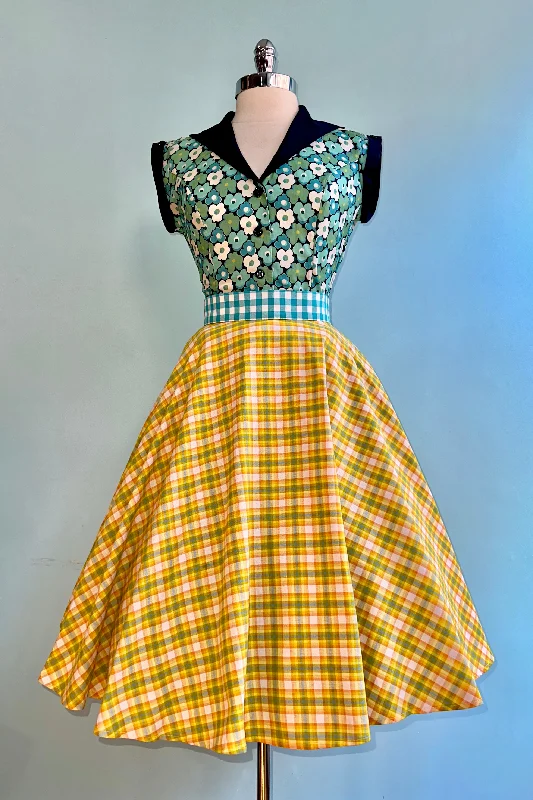 Vintage Plaid with Contrast Waist Circle Skirt by Heart of Haute