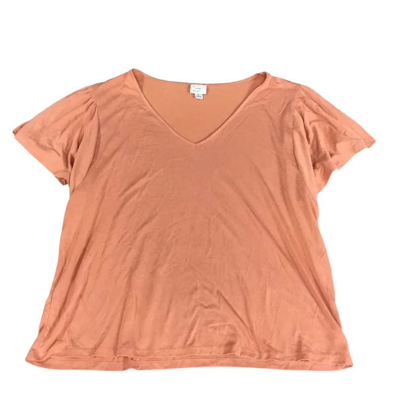 Top Short Sleeve By A New Day In Peach, Size: L