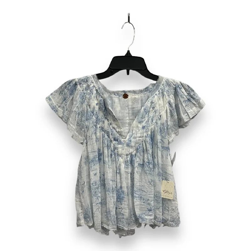 Top Short Sleeve By Free People In Blue & White, Size: Xs